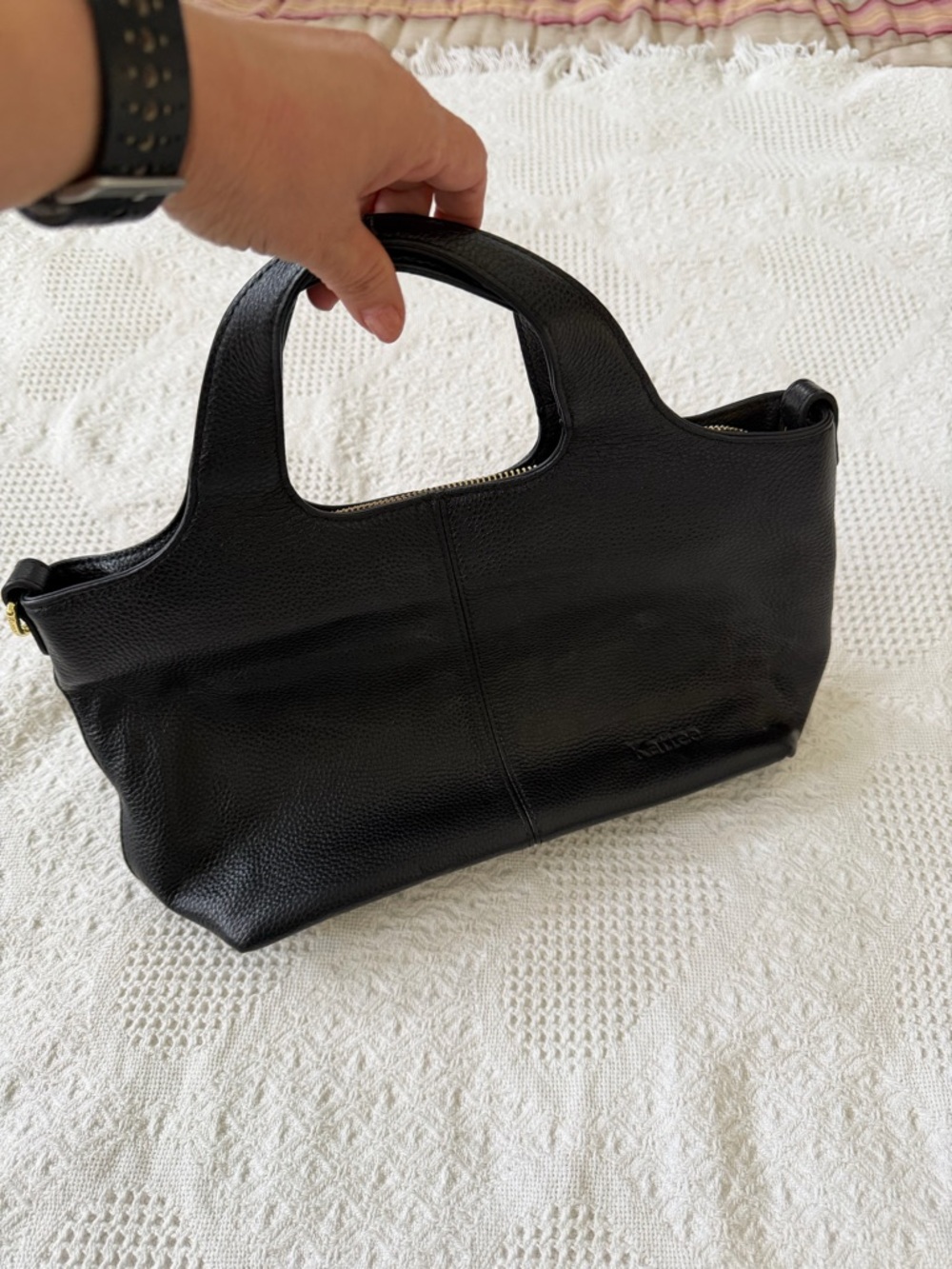 Black Leather Top-Handle Tote – Women's Everyday Carry